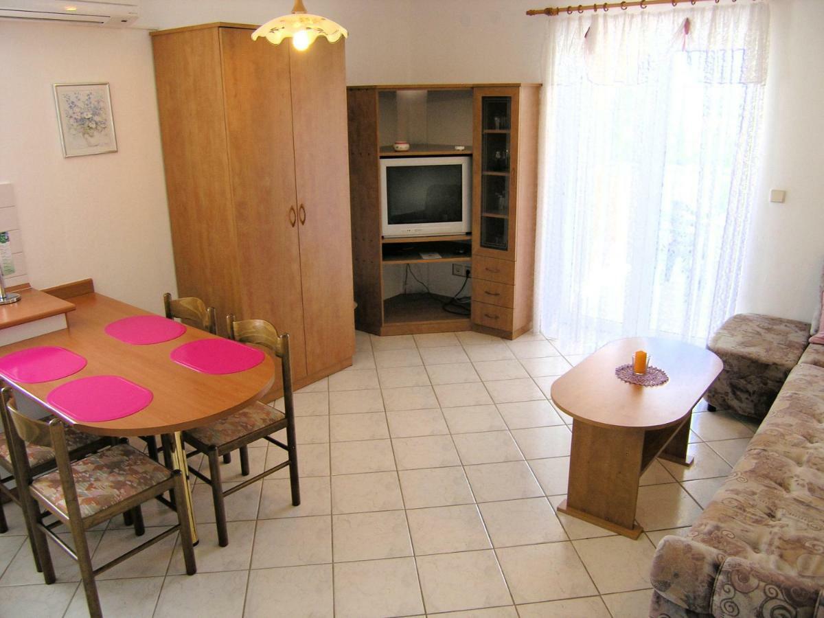Apartman Juric Apartment Krk Town Exterior photo