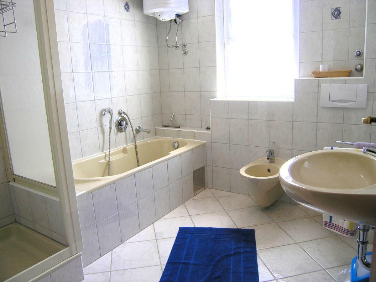 Apartman Juric Apartment Krk Town Exterior photo